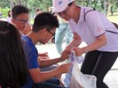 分送57藝文季貼紙