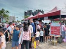 現場排隊進場人潮