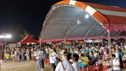 現場欣賞表演民眾