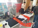 老師揮毫英姿7
