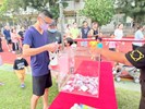 投入摸彩券